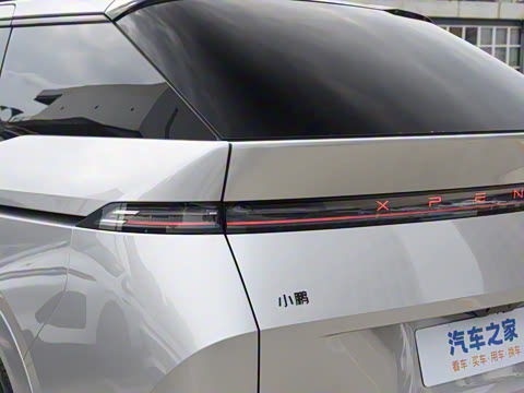 2025�� 702���������� Max