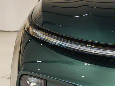 2025�� Ultra ���ܻ��°�