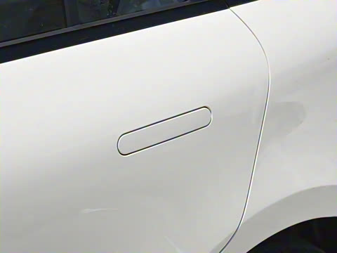 2023�� 405km Air