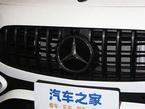 2025�� AMG GLA 35 4MATIC