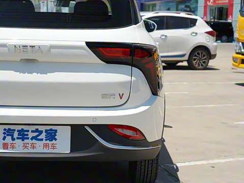 2022�� �� 300 Lite ��Ԫ�