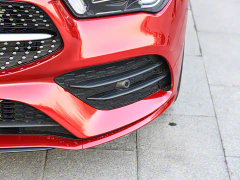 2022�� CLA 260 4MATIC