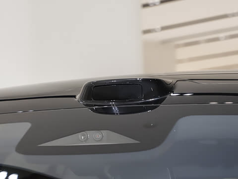 2025�� Ultra ���ܻ��°�