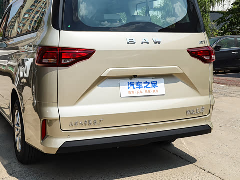 2025�� 2.0L �ֶ���������� 7��