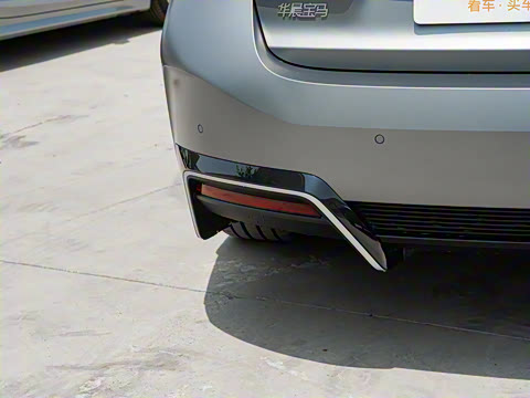 2025�� eDrive 40 L 50����������