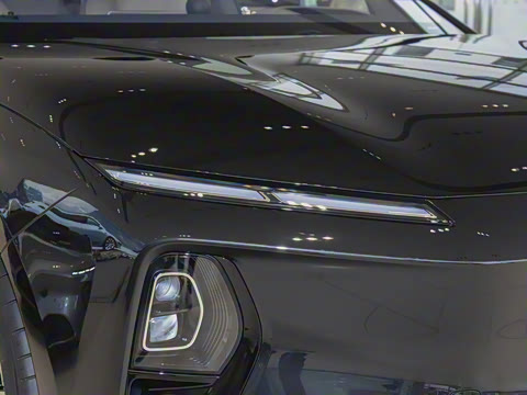 2025�� 102kWh ǩ����