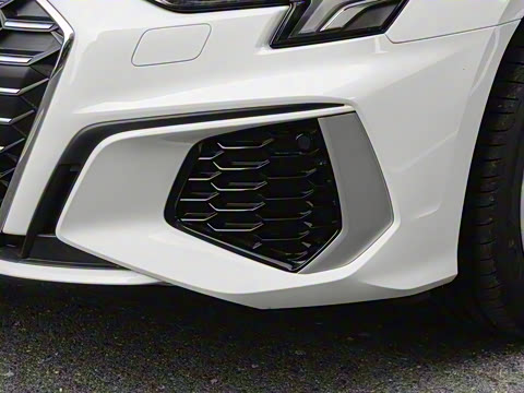 2023�� �Ŀ� A3L Limousine 35 TFSI ��ȡ�˶���