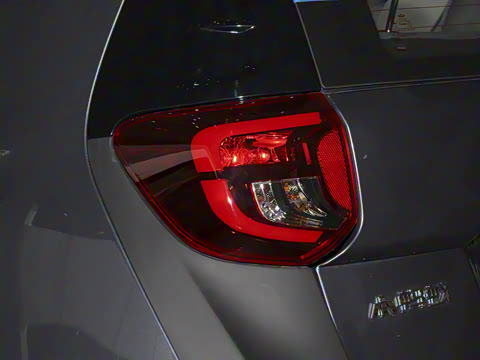 2025�� 251km ϲ���� 25.05kWh