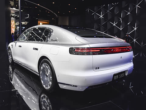 2025�� ���� ��ҫ������ 4��