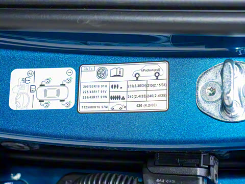 2022�� 1.5L CVT TOP�콢��