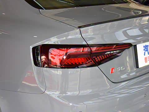 2019�� RS 5 2.9T Coupe