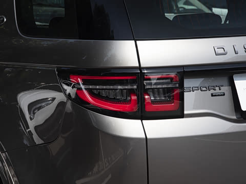 2023�� 249PS R-Dynamic S ���ܰ�