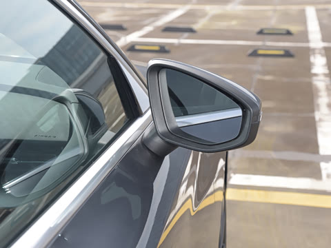 2021�� A3L Limousine 35 TFSI ��ȡ�˶���