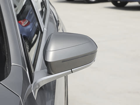 2025�� 530Li xDrive M�˶���װ