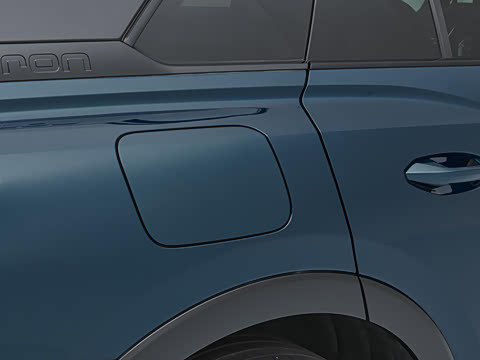 2023�� 50 e-tron quattro ��ҫ�� ������װ