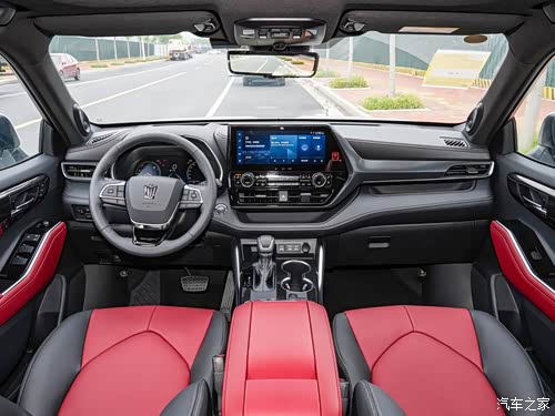 安信丰田皇冠陆放优惠25万现车大量