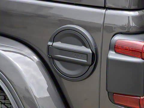 2019�� 2.0T Sahara ���ŵ綯����� ��VI