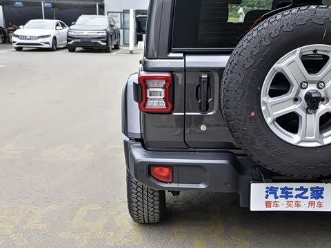 2019�� 2.0T Sahara ���ŵ綯����� ��VI