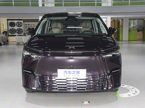 2025�� 650������ Max