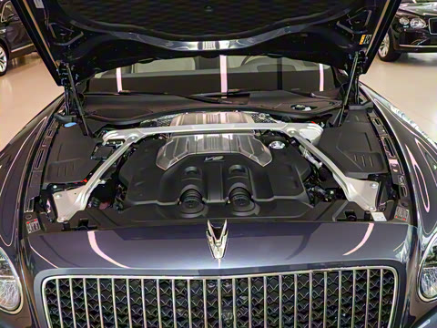 2024�� V8 Edition 8