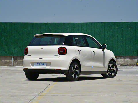 2023�� 405km Air