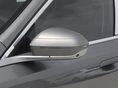 2025�� 530Li xDrive M�˶���װ