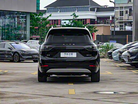 2025�� ���� Ultra�� 100kWh 6����