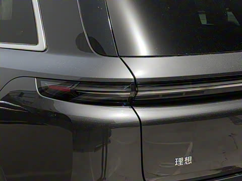 2025�� Ultra ���ܻ��°�