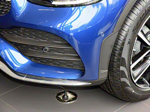 2020�� �Ŀ� GLC 300 L 4MATIC ������