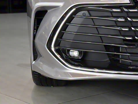 2023�� 2.0L XLE������