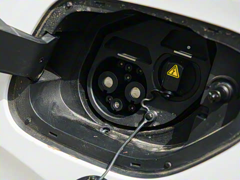 2025�� 210km ������