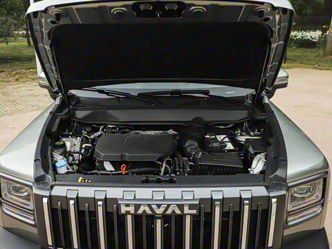 2025�� 2.0T 4WD Ultra