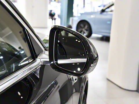 2025�� Pro ���ܻ��°�