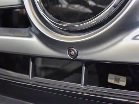 2025�� GLS 450 4MATIC ������