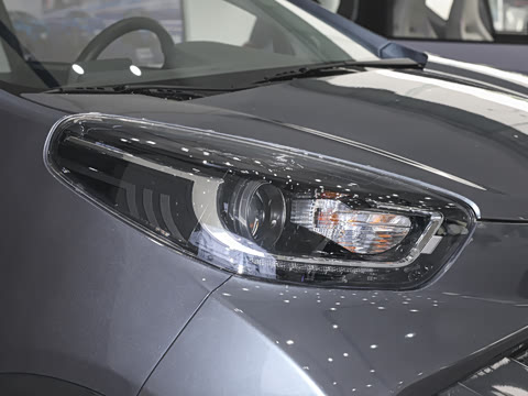 2025�� 251km ϲ���� 25.05kWh