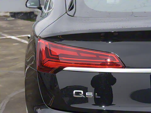 2022�� 40 TFSI ������