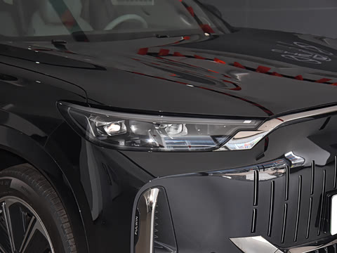 2025�� 200 �����콢��