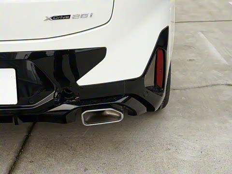 2022�� xDrive 25i M�˶���װ