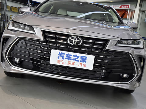 2023�� 2.0L XLE������