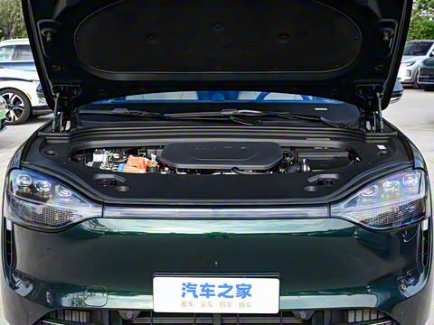 2025�� ���� Max�� 52kWh 6����