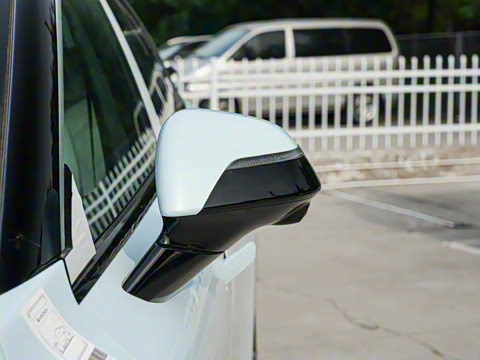 2025�� 560MAX 185kW