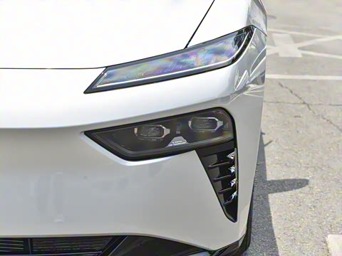 2025�� ���� 230AirѲ����