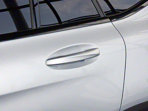 2022�� GLC 260 4MATIC ����SUV