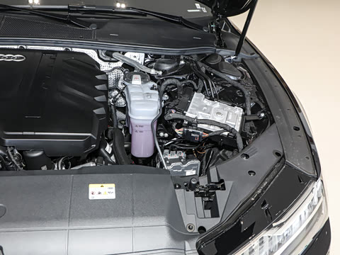 2025�� 45 TFSI ������