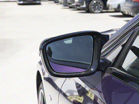 2025�� M240i xDrive