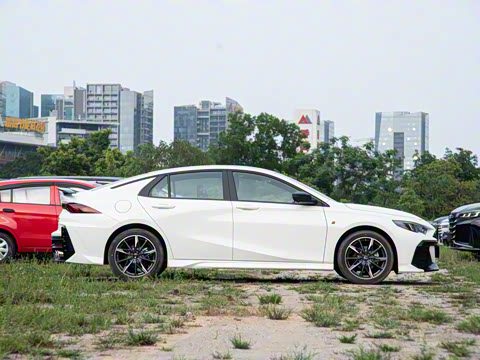 2025�� 270T DCT Ӱ��R-Style������