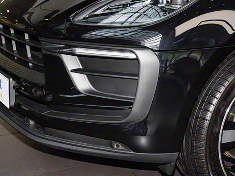 2025�� Macan 2.0T ���ΰ�