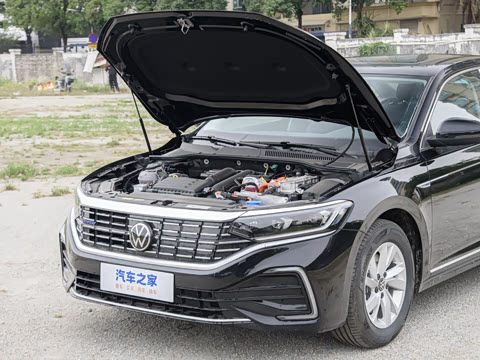 2025�� 430PHEV �춯�����