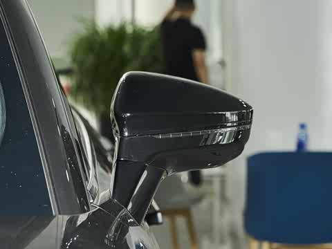 2025�� 130km EM-i ������