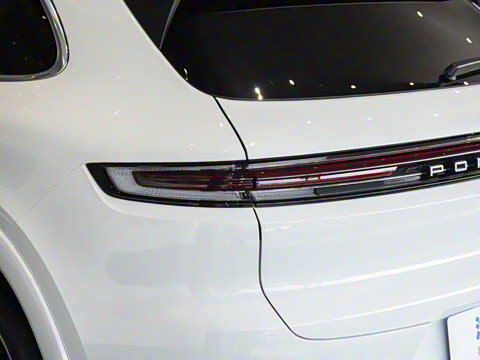 2025�� Cayenne 3.0T ���ΰ�